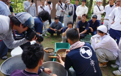 外部で開催される講習会にも参加する機会があります