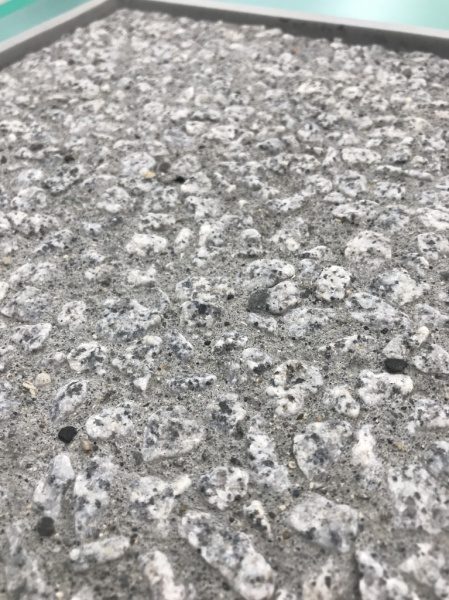 庵治石洗い出し仕上げ