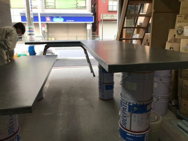 モールテックス テーブル天板を施工 - 原田左官のブログ