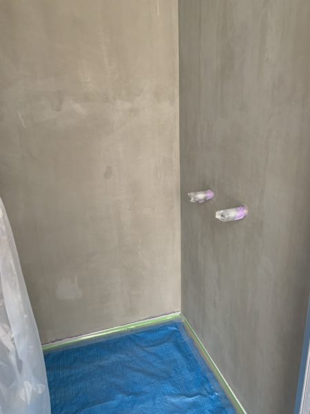 シャワー室のリボール防水下地ベニヤ。モルタル薄塗り原田左官施工