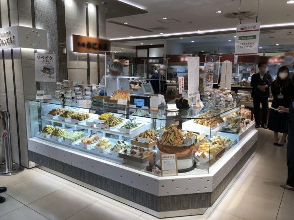 名古屋のお店に展示されたディスプレイ用版築かまど