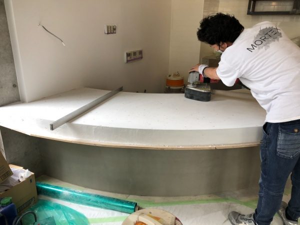 ビールストーン研磨作業