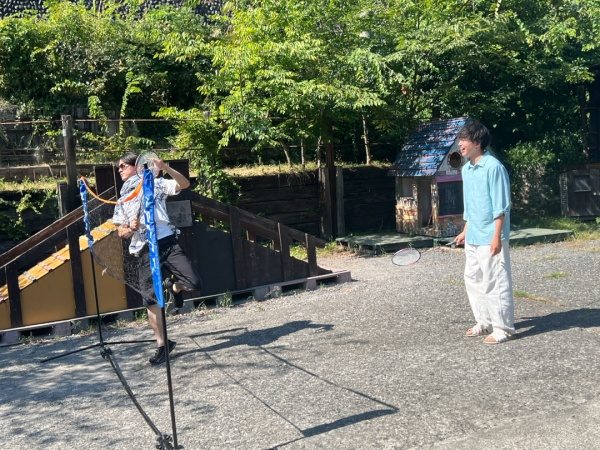 原田左官BBQイベント。バドミントン大会