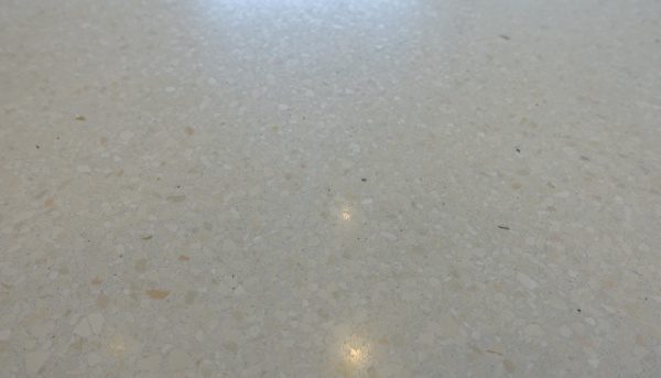 マンション室内床のビールストーン施工