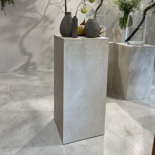 モールテックスの花台用ディスプレイ台