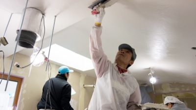 お客様が満足する壁