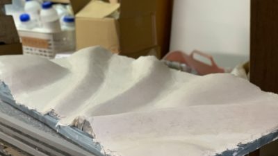 立体的な漆喰仕上げ　凸凹模様