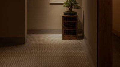 ビールストーン タイプライターキー配列で魅せるデザイン