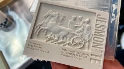 次世代素材JESMONITE®（ジェスモナイト）