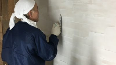 イタリアンのお店にジョリパットのオリジナル2色仕上げで施工