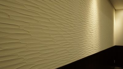 会議室の壁に珪藻土