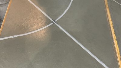 金物との取り合いを確認 モルタル金鏝モックアップ