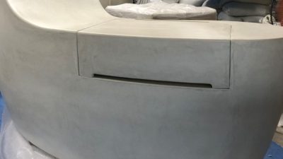 モールテックス　曲面のカウンター什器に施工