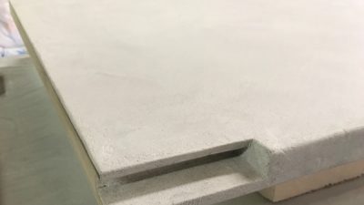 モールテックス　什器・扉に施工　こんなに細かいところまで塗りこみます。