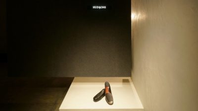 モールテックス　靴の修理店で施工