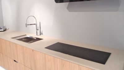 オルトレマテリア 天板の仕上げにも最適な材料