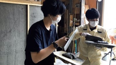 左官を知ってもらう取り組み　元請け様の新入社員が左官体験