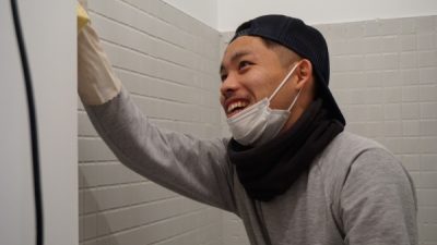 タイル見習工　募集