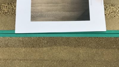 写真のイメージで塗り版築仕上げ