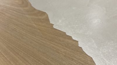 ポリーブルと木の取り合いを攻める