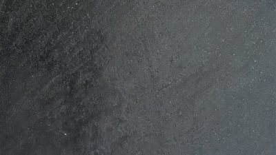 ポリーブル黒の仕上げサンプル