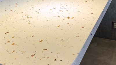 ビールストーン - サカンライブラリー1F棚に施工