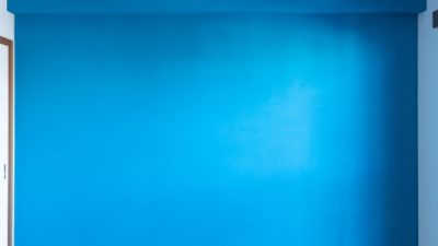 珪藻土 - 青色の珪藻土をリビング壁面に施工