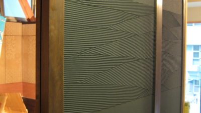 櫛引仕上げ - ランダムな模様による施工例