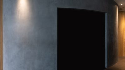 ポリーブル - オフィスの壁面に施工