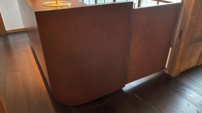 オルトレマテリア - 受付カウンターに施工