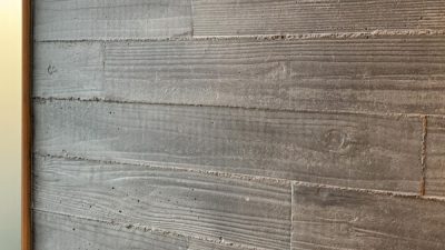 うづくり木目モルタル - マンションのエントランスに施工