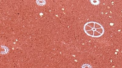 【施工事例】歯車をビールストーンに埋め込んだ仕上げ