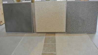 「超」汚れにくいタイル