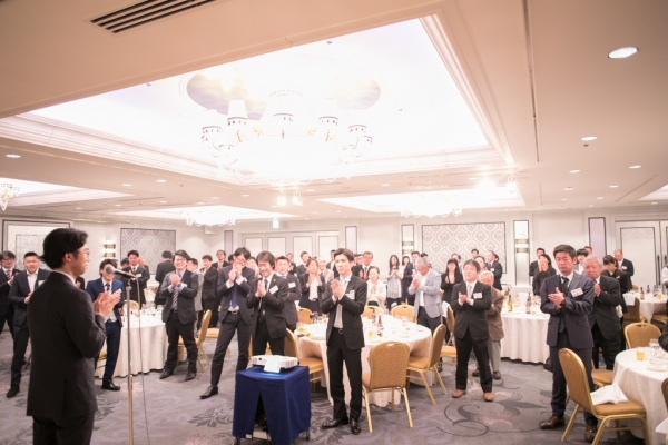 年明け披露会の様子
