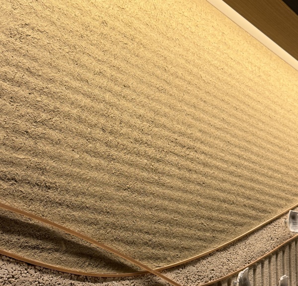 縞模様を入れた土壁