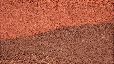 プラスタル塗り版築 もみ殻入りの仕上げサンプル