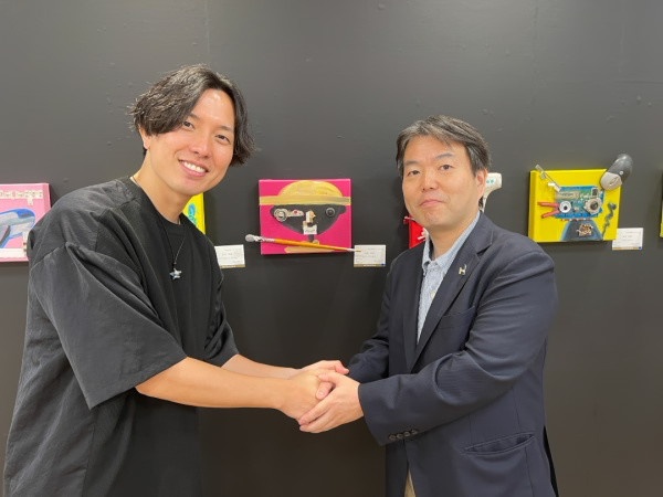 長坂真護氏と代表の原田