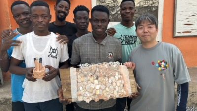 MAGO MOSAIC　ガーナとの活動