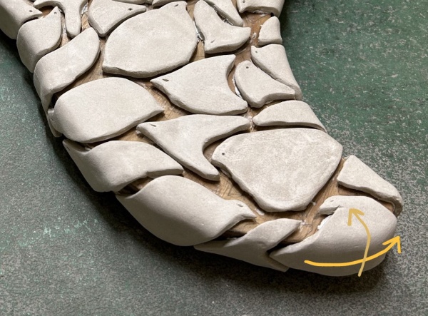 鳥の役物タイル