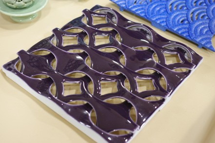 3Dプリンターで成形された新しい形のタイル