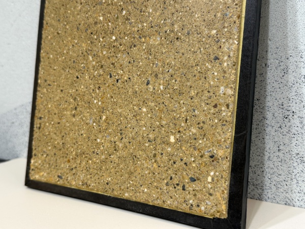 城陽砂入りオルトレマテリアの左官サンプル