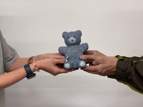 NURU DENIM(塗るデニム)で作った熊のぬいぐるみ
