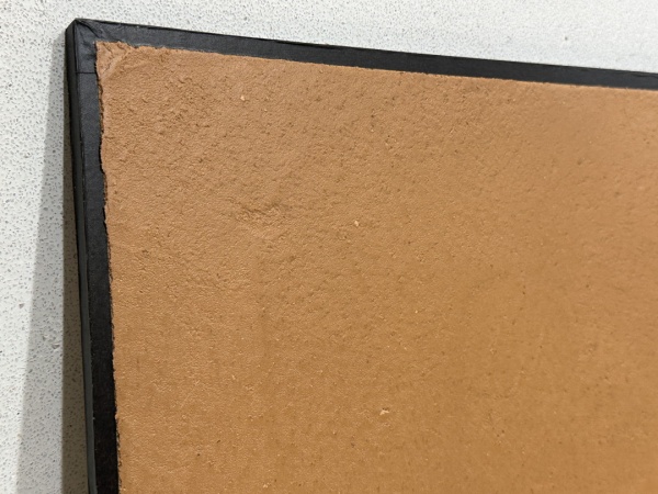 きめ細かい仕上げのコルク入りオルトレマテリアサンプル