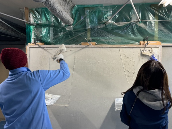 リシュケシュさんの壁塗りトレーニング