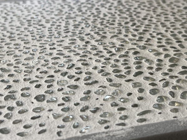 ガラスを入れた洗い出し仕上げサンプル