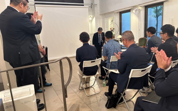 「なぜ原田左官には若い左官職人が多くいるのか」講習とディスカッション